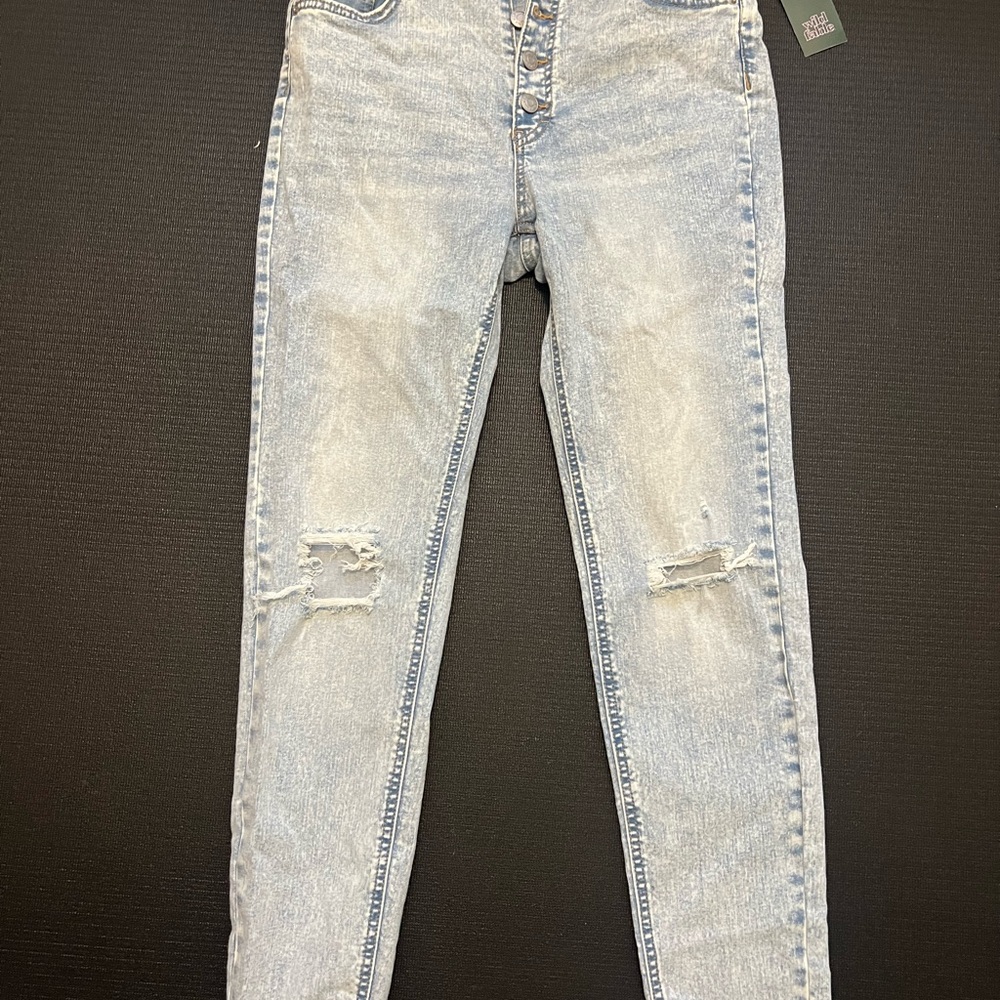 Wild Fable ‘Highest Rise Skinny’ 10/30 waist. New with tags; never worn.